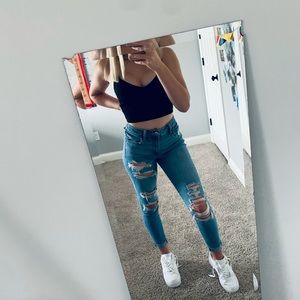 Size 4 American eagle ripped jeans